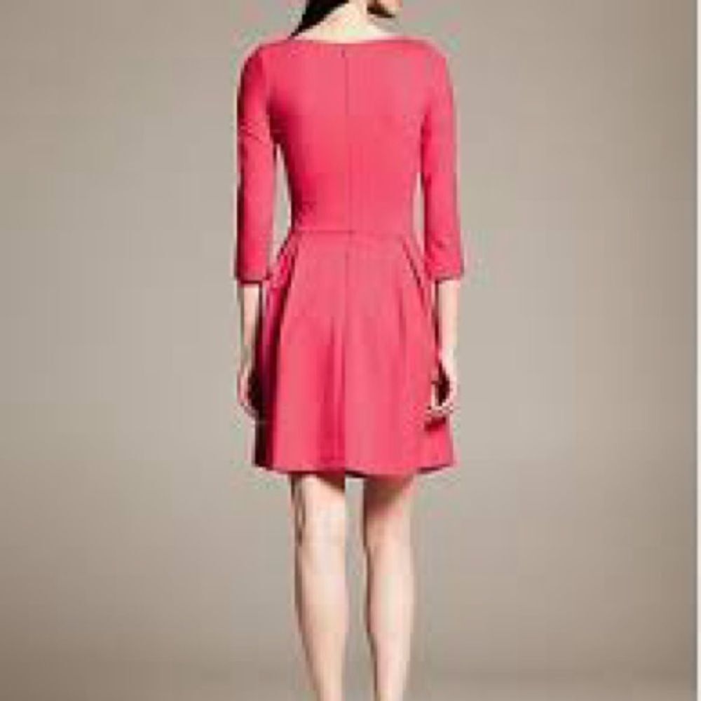 Banana Republic Ponte fit and flare dress Size 4 pink NWOT‎ in packaging - Picture 2 of 6